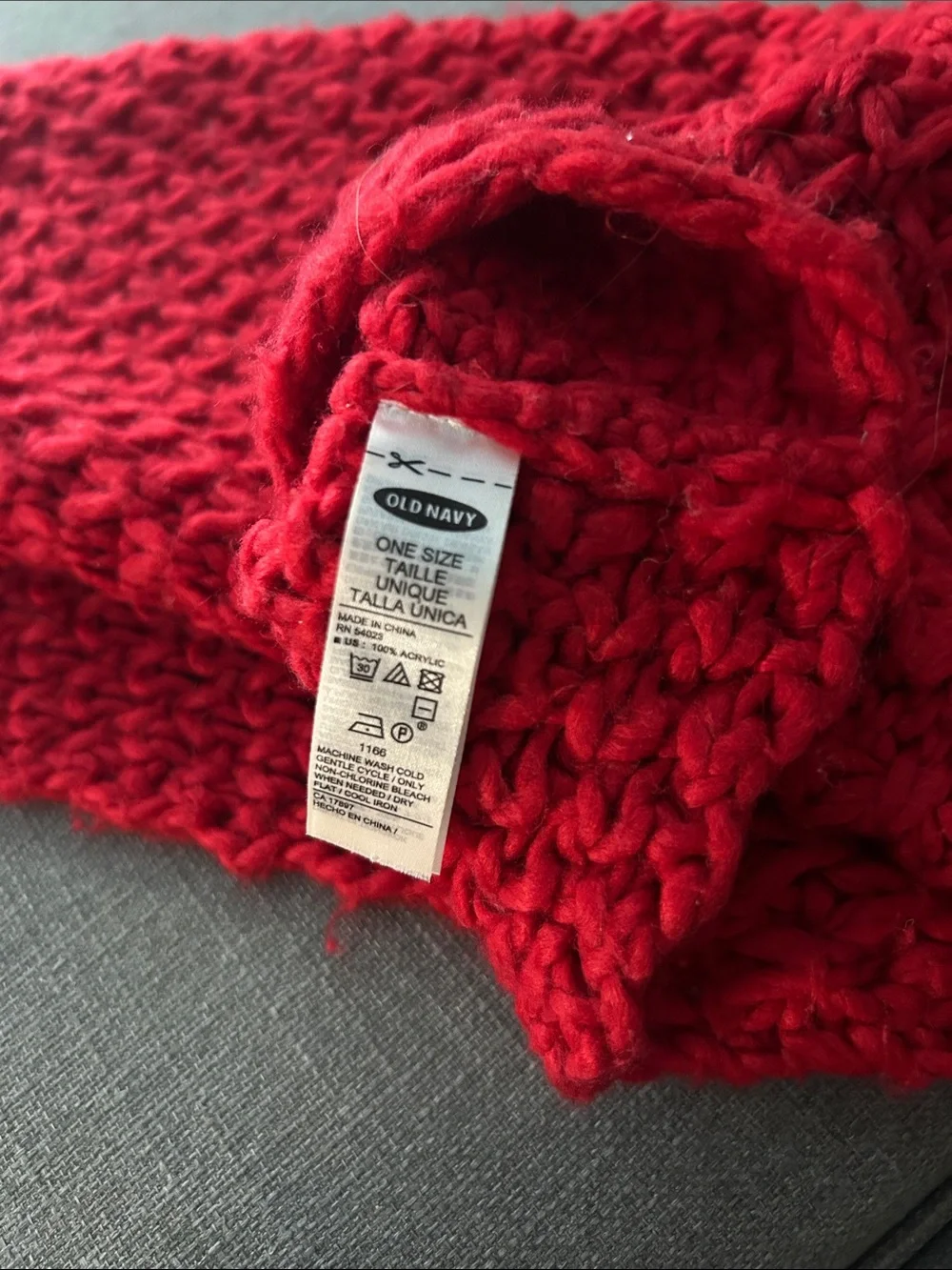 Old Navy Chunky Red Scarf